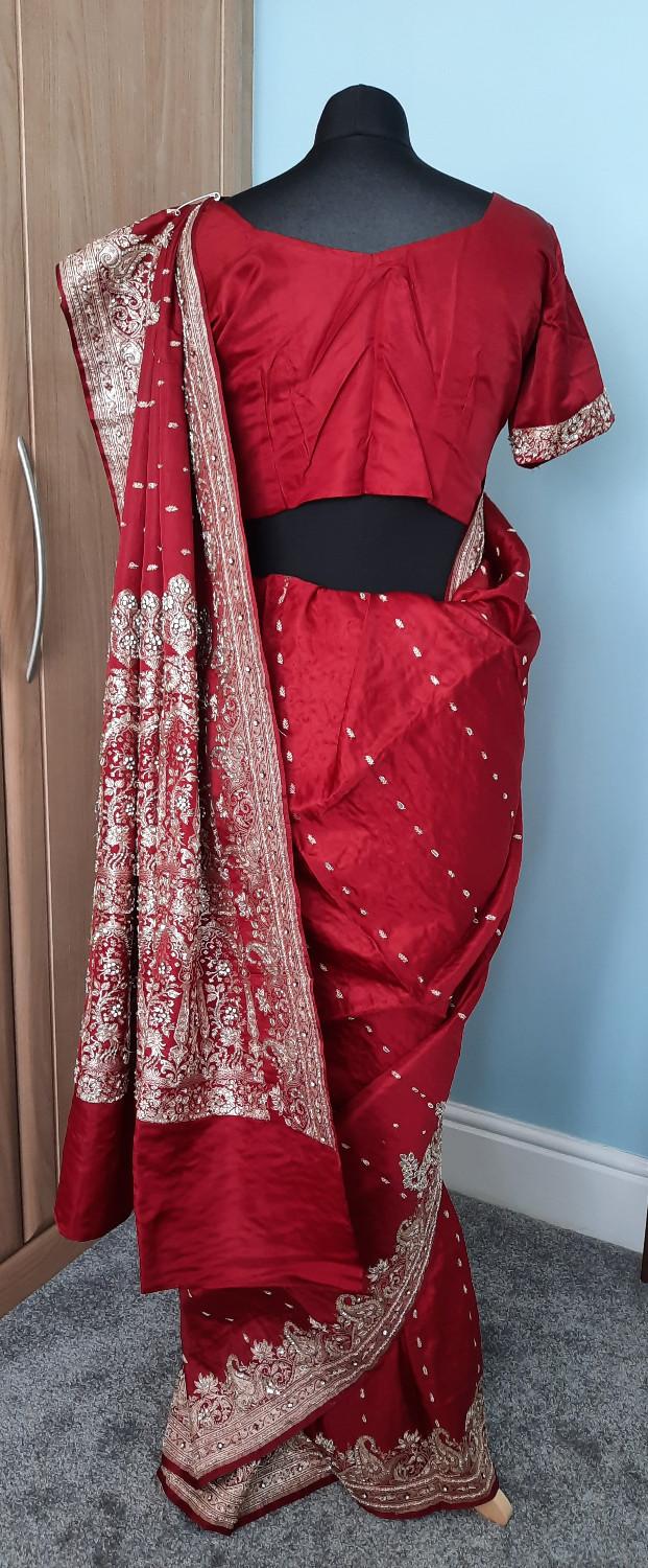 Image 2 of Red and gold design banarasi silk saree