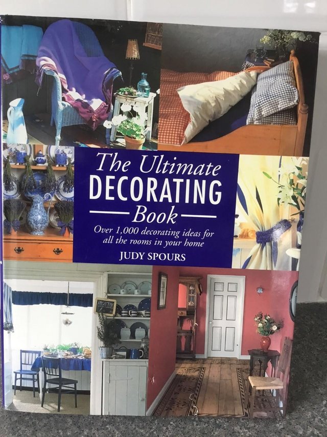 Preview of the first image of The Ultimate DECORATING book – Judy Spears.