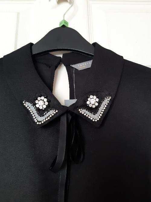 Image 2 of Bnwt Ladies Black Top With Jewel Collar By Papaya - Size 14