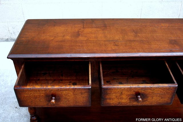 Image 85 of TITCHMARSH AND GOODWIN OAK DRESSER BASE SIDEBOARD HALL TABLE
