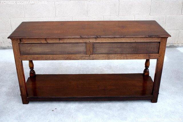 Image 90 of TITCHMARSH AND GOODWIN OAK DRESSER BASE SIDEBOARD HALL TABLE