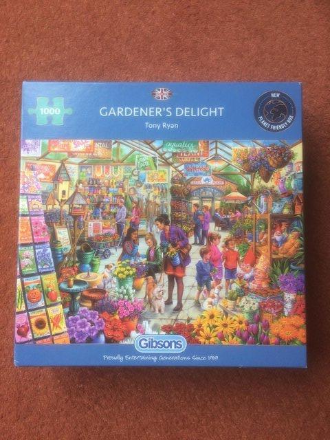 Preview of the first image of GIBSONS 1000 PIECE JIGSAW PUZZLE-GARDENER'S DELIGHT.