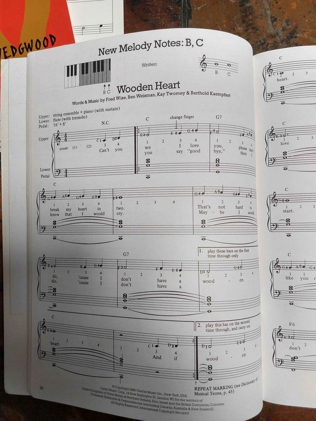 Image 2 of The Complete Organ Player, Book 1 course