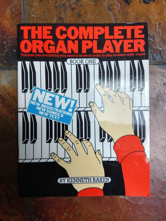 Preview of the first image of The Complete Organ Player, Book 1 course.