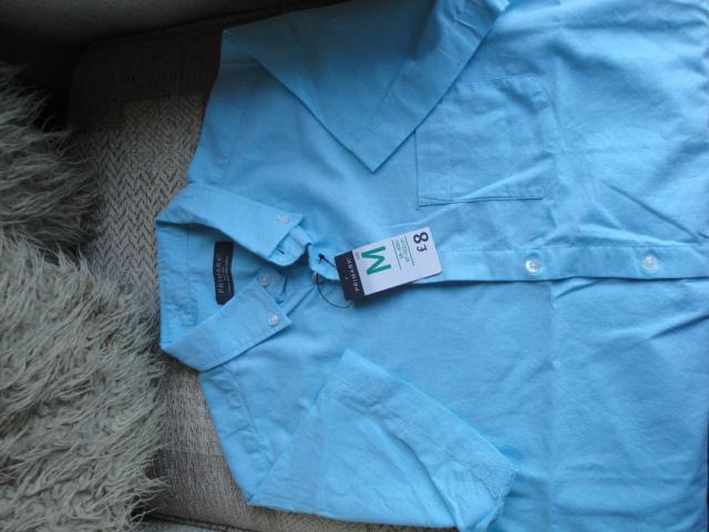 Preview of the first image of Turquoise Shirt M size Unused (Ref C332).