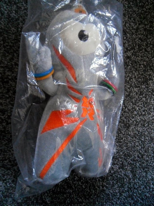 Image 3 of London 2012 Olympics - Mascots Soft Toys x3
