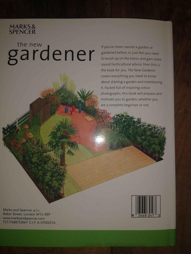 Image 4 of The New Gardener Book (The Essentials Collection Marks & Spe