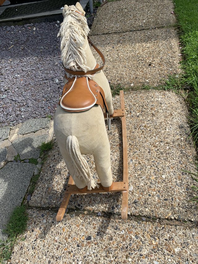 Image 2 of Rocking horse vintage easy to clean