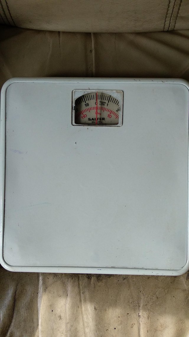 Preview of the first image of SALTER 20 KILO BATHROOM SCALES.