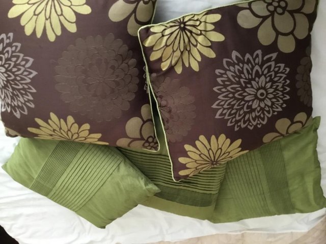 Image 2 of Cushions as New Brown-floral and green
