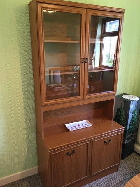 Image 3 of Small display/storage cabinet...