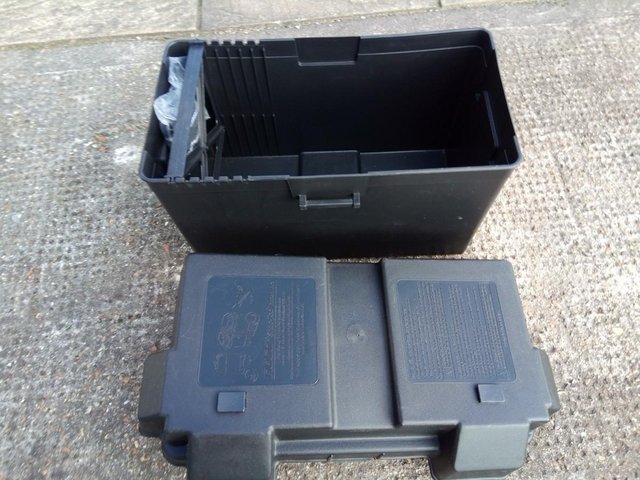 Preview of the first image of Battery box snap top new unused.