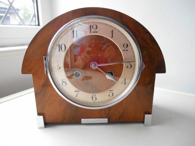 Preview of the first image of German striking mantle clock in gwo.