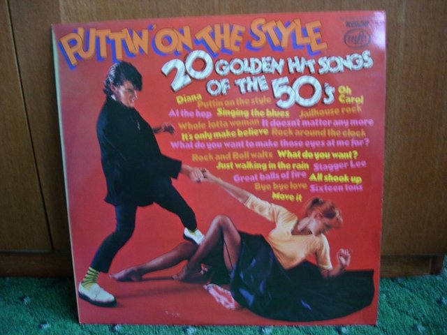 Preview of the first image of PUTTIN' ON THE STYLE HITS OF THE 50'S LP.
