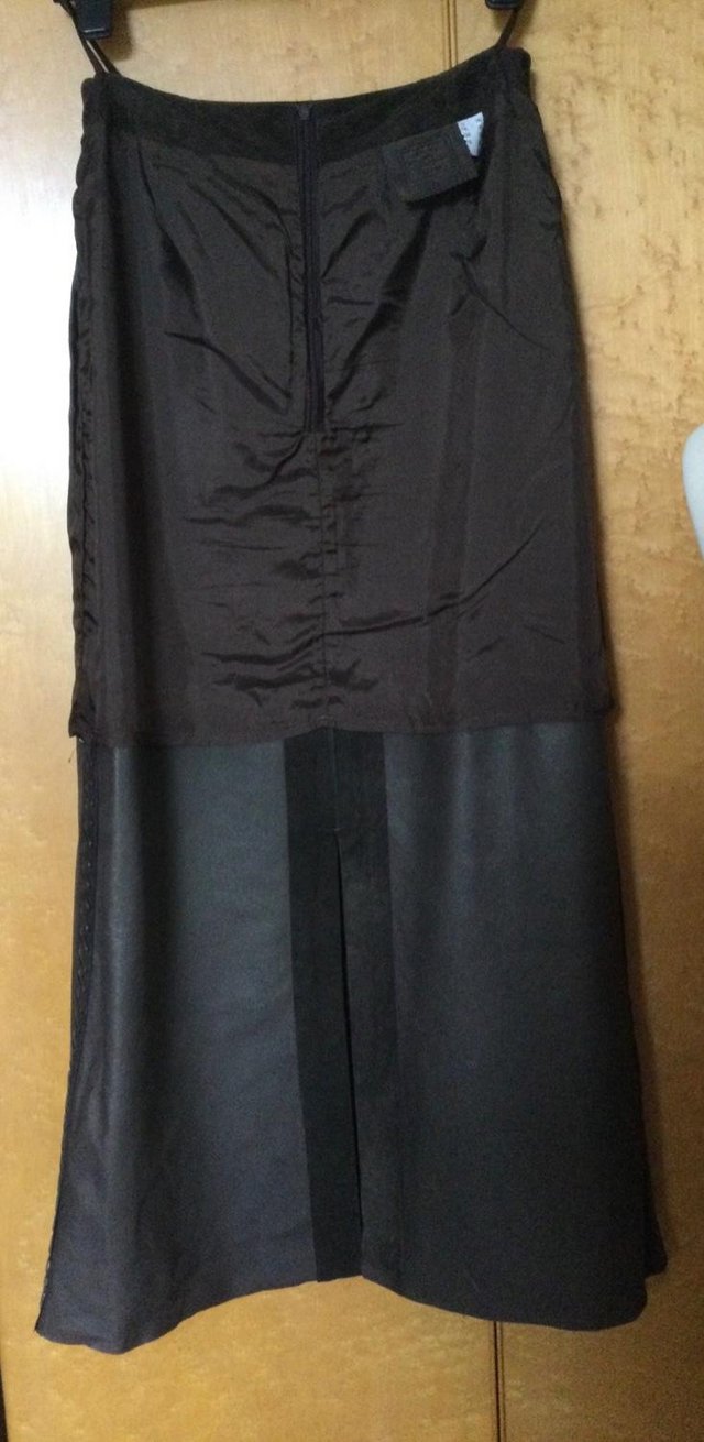Image 16 of BETTY BARCLAY chocolate brown soft suede MAXI skirt sz10