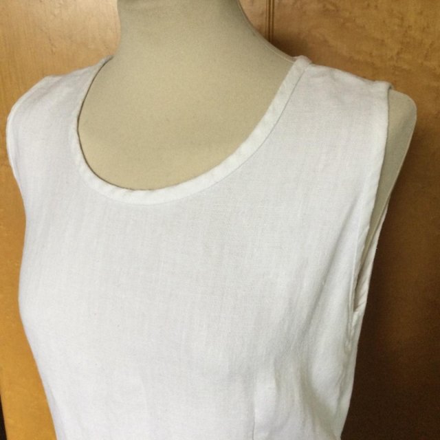 Preview of the first image of OLSEN Pure White 100% Linen Sleeveless MAXI Dress, sz 18.