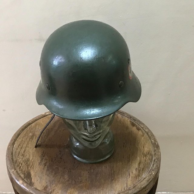 Preview of the first image of 2WW GERMAN SOLDIERS HELMET of 1940's.