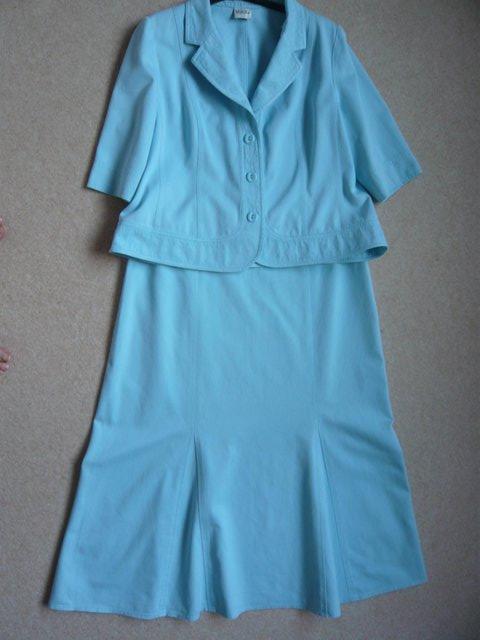 Preview of the first image of Suit - Viyella pale turquoise skirt suit.