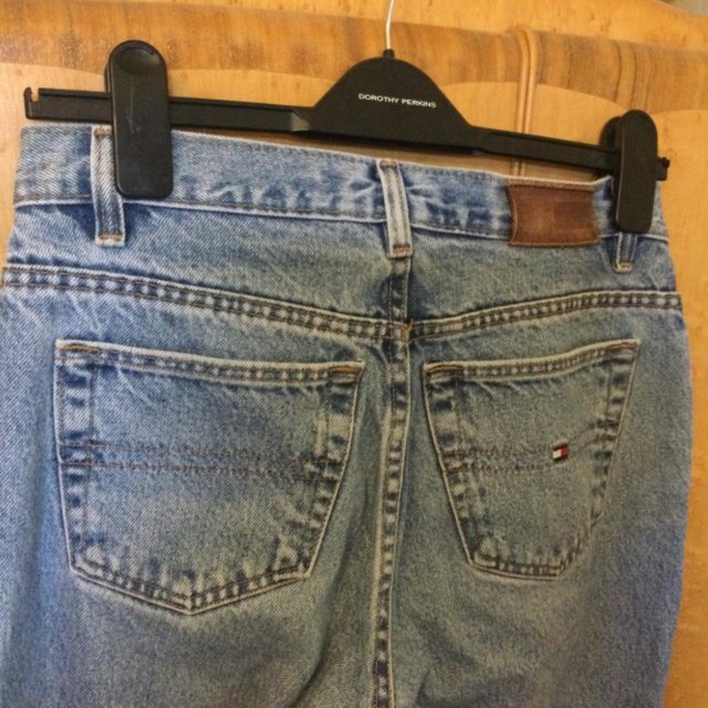 Image 6 of Vintage Y2K TOMMY HILFIGER Bootleg Jeans, W29, Leg 30 3/4