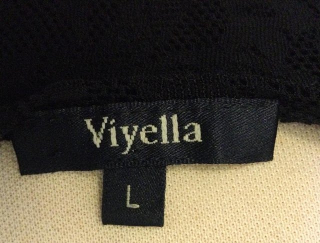 Image 3 of VIYELLA Vintage Pretty Black Lace Long-Sleeve Top, L