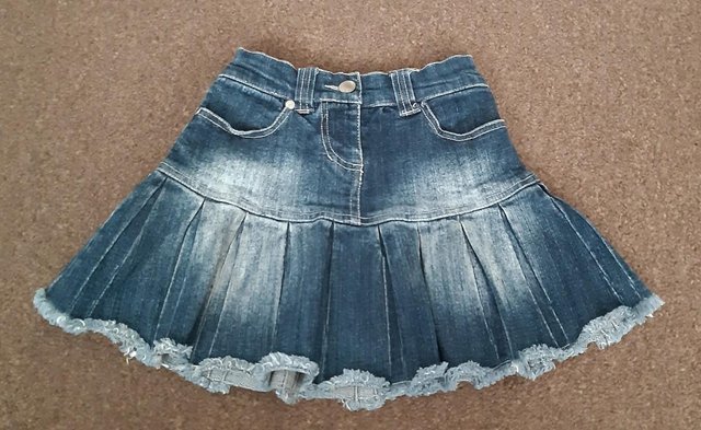 Preview of the first image of Beautiful Girls Denim Skirt - Age Approximately 4 Years.