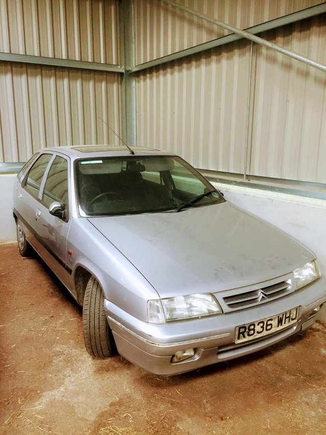 Preview of the first image of Citroen ZX 5 door hatchback Extensive Service History.