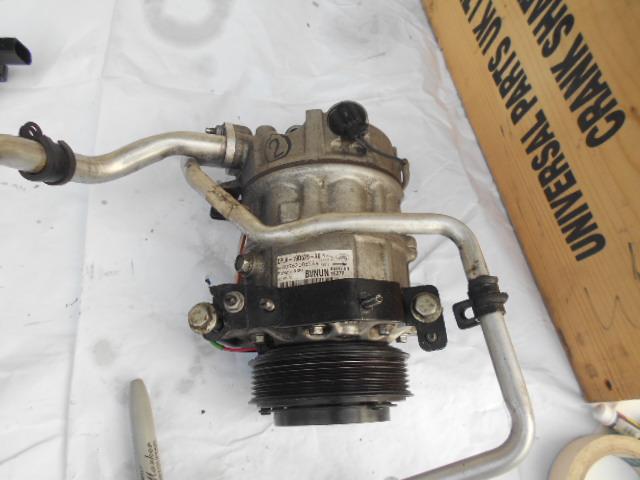 Image 2 of Air conditioning compressor for Range Rover 3000 Sport