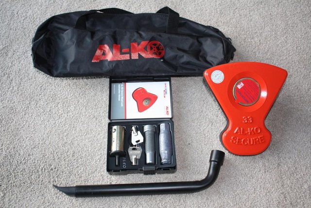 Preview of the first image of New Alko Secure wheel lock 33.