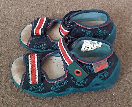 Preview of the first image of Befado Toddlers Navy & Red Sandals - Size EU 22.