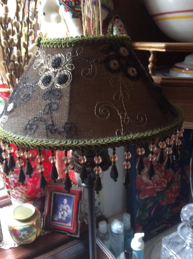 Image 2 of Vintage looking table lamp in dark romantic colours