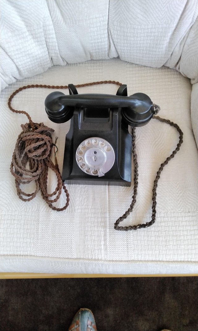 Image 2 of Telephone antique. Black Bakelite.