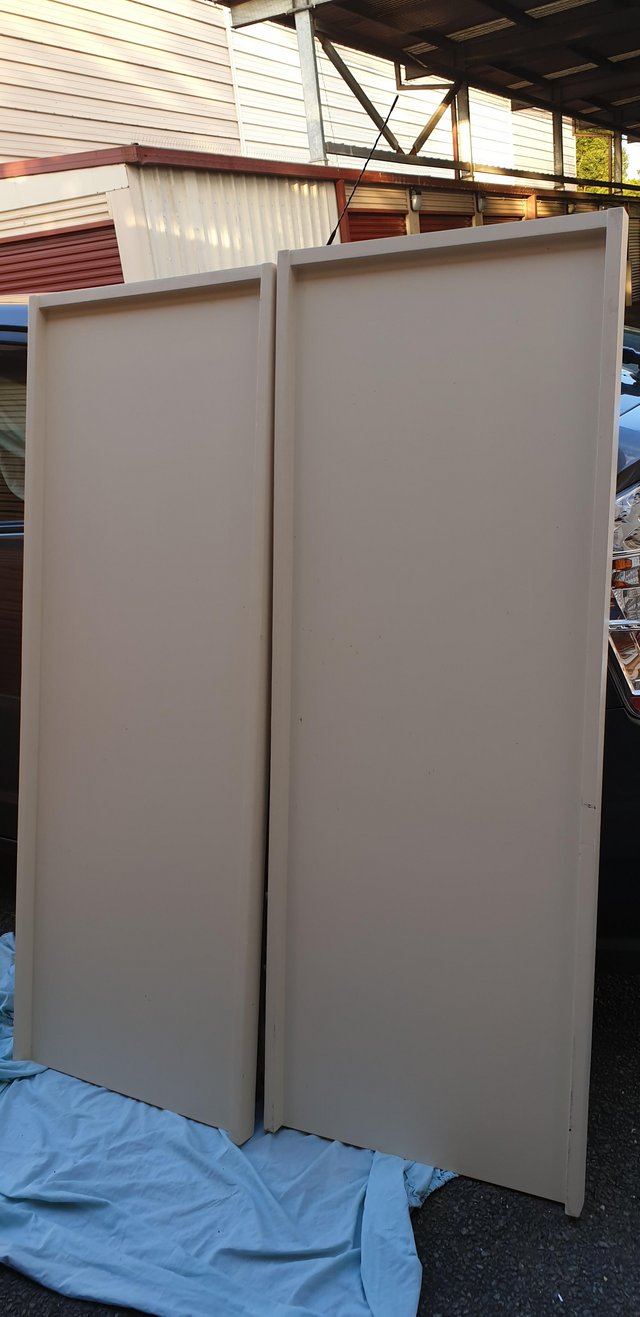 Image 5 of Harvey's solid 2 door wardrobe white colour