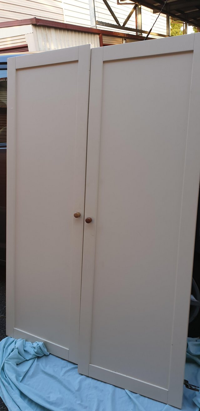 Image 16 of Harvey's solid 2 door wardrobe white colour