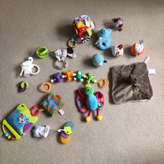 Preview of the first image of Various toys for young babies - Smoke/Pets free house.