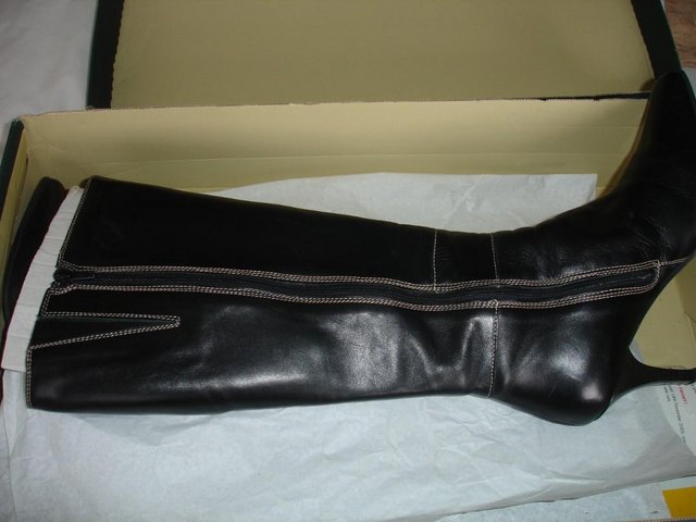 Image 3 of CLARKS BLACK LEATHER KNEE HIGH BOOTS