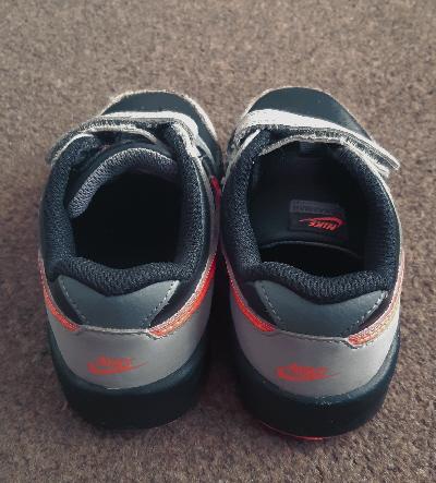 Image 3 of Toddlers Nike Air Max Chase Black/Grey Trainers - Size Uk 6