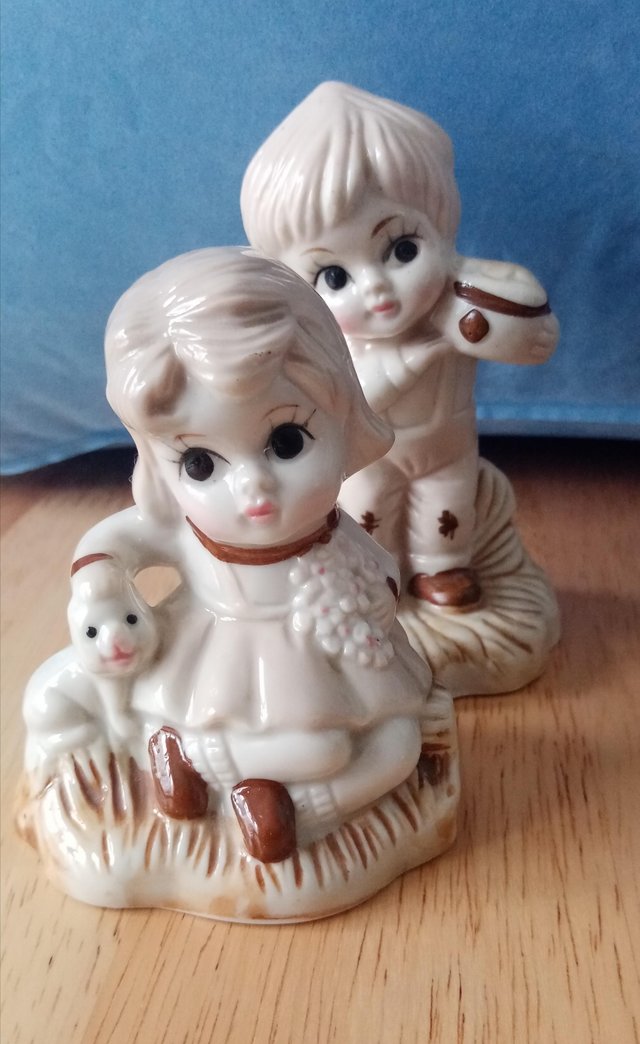 Image 3 of 2 vintage old figurines In good condition