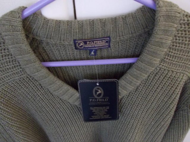 Preview of the first image of Men's PG Field Chunky Knit Jumper (L) New - Caribou.