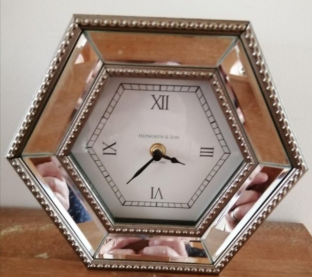 Preview of the first image of A Next Mirrored Mantle Clock Battery Operated.