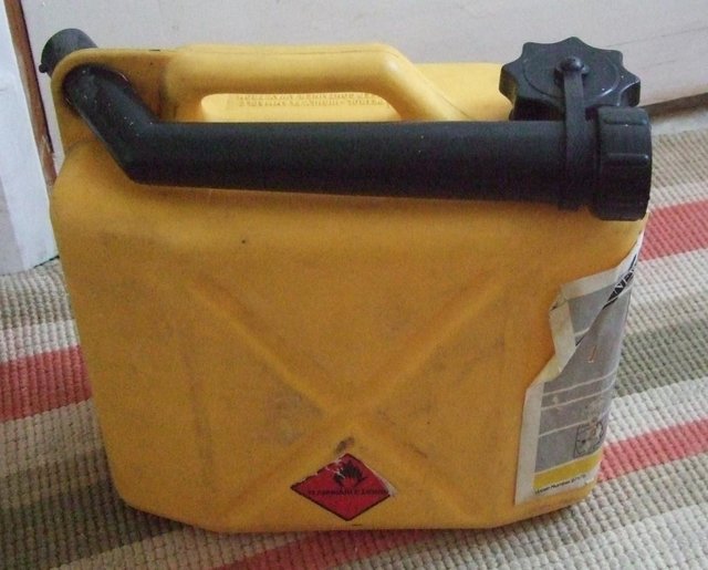 Image 3 of Heavy Duty Plastic Petrol Can -5 litre