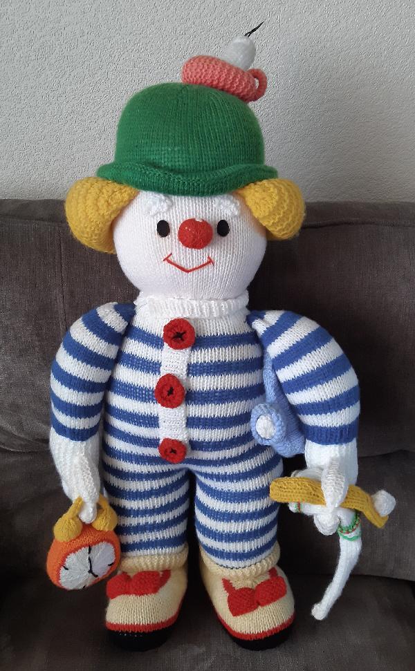 Preview of the first image of Mr Fortywinks - Jean GreenhoweRed Nose Gang Clown.