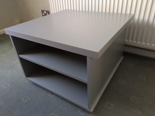 Image 2 of Table Shelf Unit Silver Grey with castors