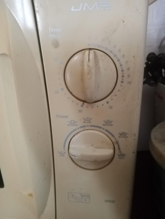 Image 2 of Micowave Oven, Hardly used, older but working