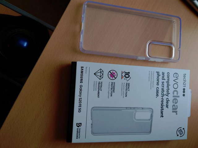 Preview of the first image of Tech21 evoclear protective case for Samsung S20 FE.