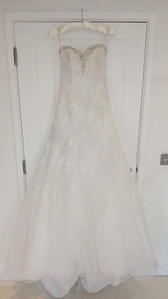 Image 2 of Sophia Tolli Wedding Dress Size 8/10