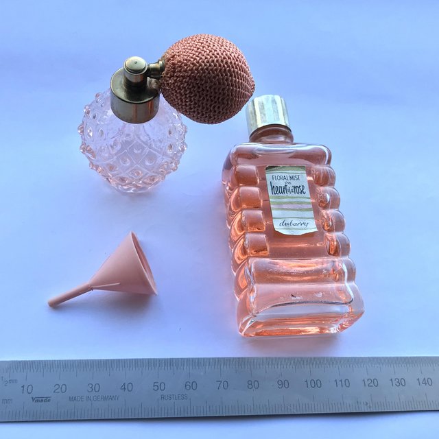 Image 3 of Stay ‘n’ Perfume DUBARRY vintage atomiser bottle funnel