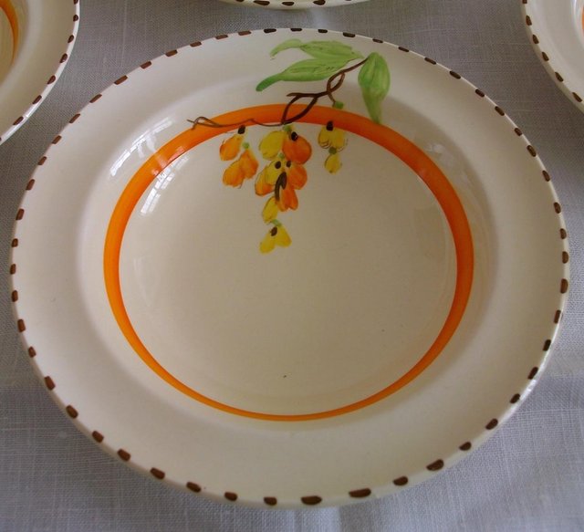 Image 2 of Antique J&G Meakin Dessert Bowls & Serving Dish "Laburnum"