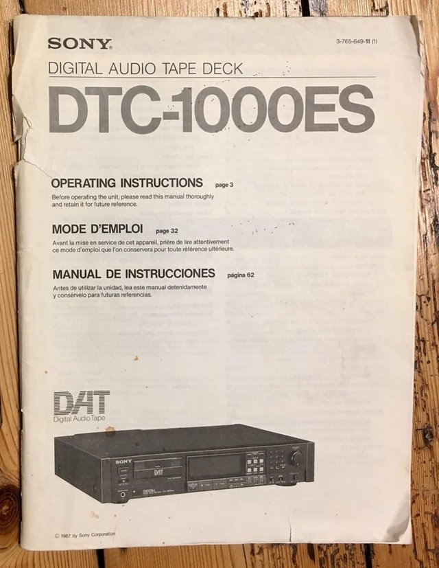 Preview of the first image of Original Manual For Sony DTC 1000ES DAT Recorder.