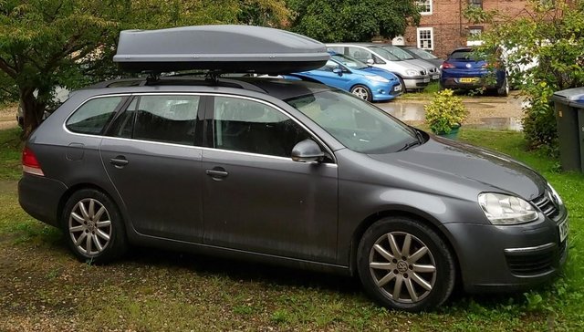 Exodus 470l roof box deals for sale