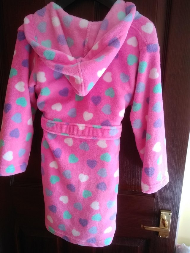 Image 2 of Girl's Blue Zoo heart dressing gown Age 6-7